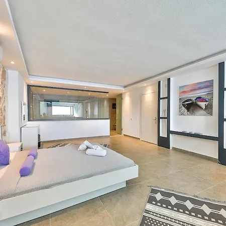 Luxury With Private Pool, Sea Views, And Sauna Villa Kas