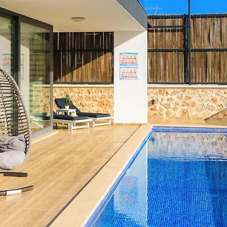 Luxury With Private Pool, Sea Views, And Sauna Villa